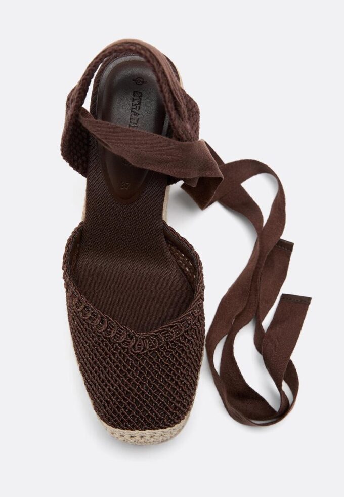 Zeppe con plateau in juta allacciate