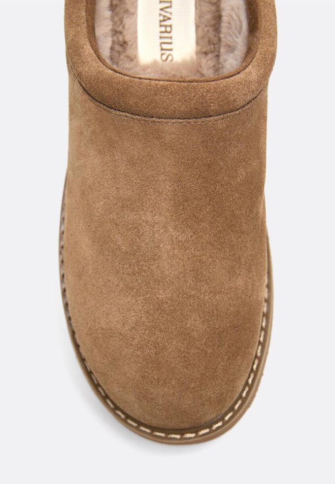 Zoccoli piatti in pelle